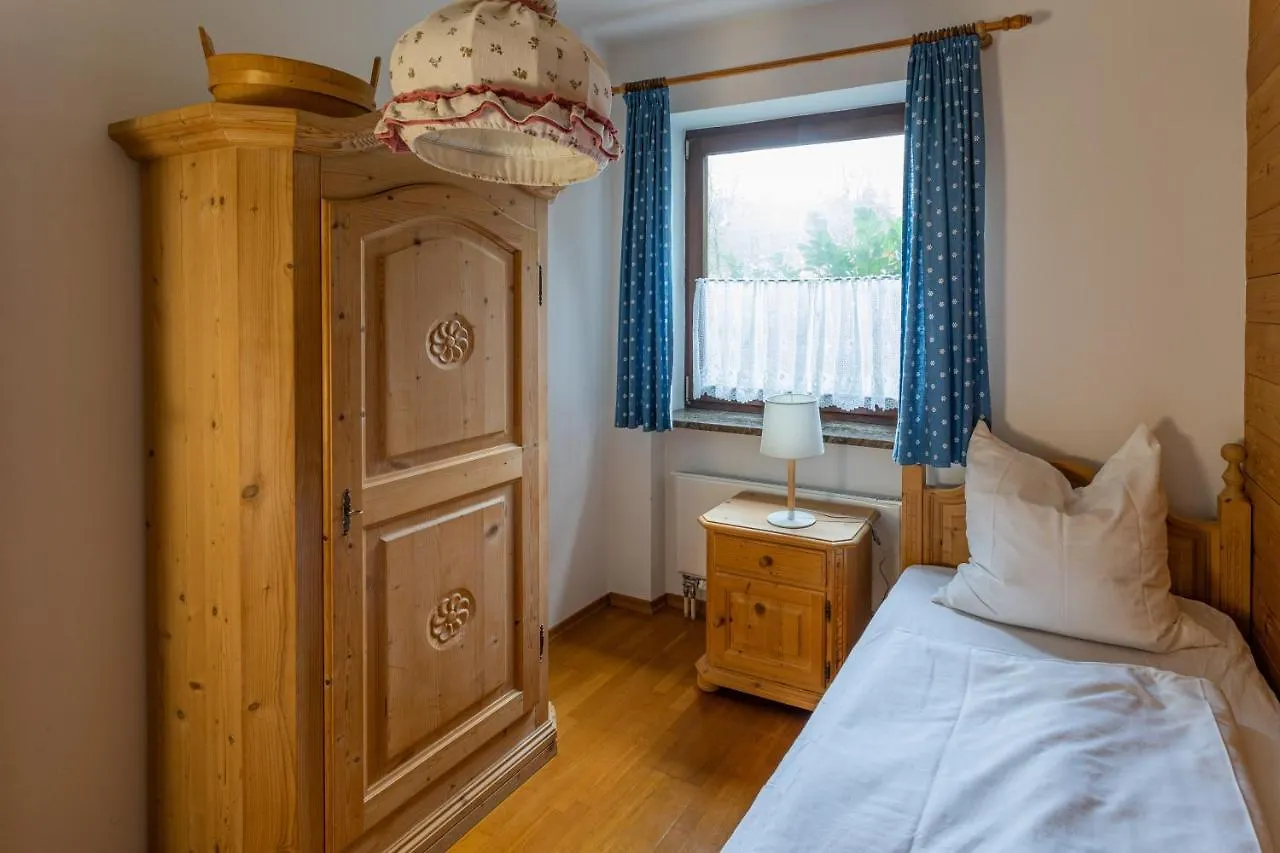 Apartment Waldhauser Hof Schoenau am Koenigsee Germany